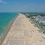 With Garden On The Shores Of Apartment Bibione