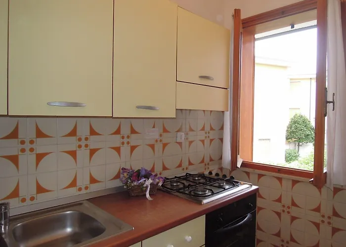 Appartamento With Garden On The Shores Of *